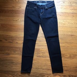 Levi’s Demi Curve Modern Rise Skinny Jean